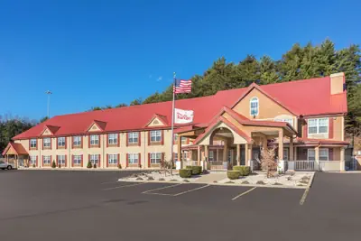 Photo 2 - Red Roof Inn & Suites Corbin