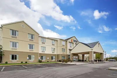 Photo 2 - Comfort Inn & Suites Corbin North