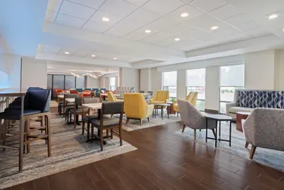 Photo 3 - Holiday Inn Express & Suites Cincinnati Riverfront by IHG