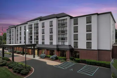 Photo 2 - Courtyard by Marriott Bloomington