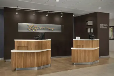 Photo 5 - Courtyard by Marriott Bloomington