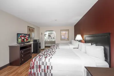 Photo 4 - Red Roof Inn & Suites Oxford