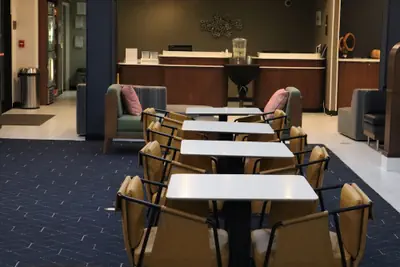 Photo 3 - Courtyard Tuscaloosa by Marriott