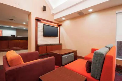 Photo 3 - Residence Inn by Marriott Davenport