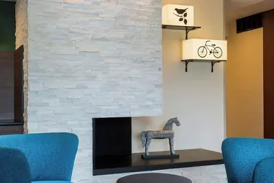 Photo 2 - Fairfield Inn and Suites by Marriott Valparaiso