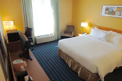 Photo 4 - Fairfield Inn and Suites by Marriott Valparaiso