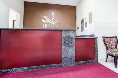 Photo 3 - Quality Inn & Suites Altoona - Des Moines