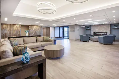 Photo 5 - Wingate by Wyndham Detroit Metro Airport
