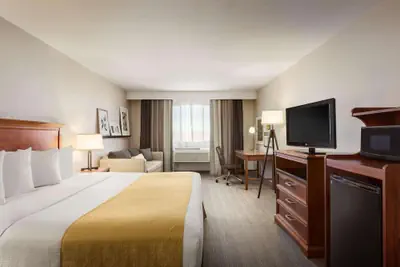 Photo 5 - Country Inn & Suites by Radisson, Sidney, NE