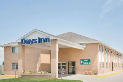 Photo 2 - Days Inn by Wyndham Lexington NE