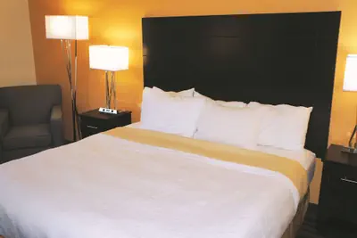 Photo 4 - La Quinta Inn by Wyndham Lincoln, Nebraska