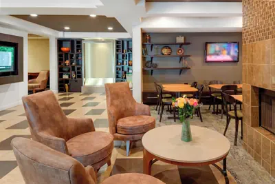 Photo 2 - Courtyard by Marriott in Portsmouth