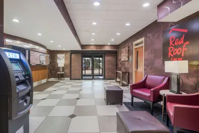Photo 4 - Red Roof Inn Fairfield