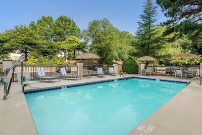 Photo 2 - Comfort Suites Gastonia - Charlotte