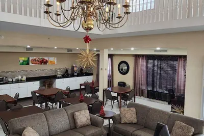 Photo 4 - Quality Inn & Suites Bellville - Mansfield