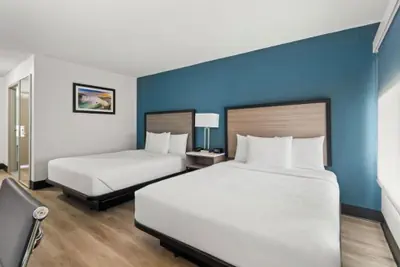 Photo 3 - Baymont by Wyndham Ardmore I-35