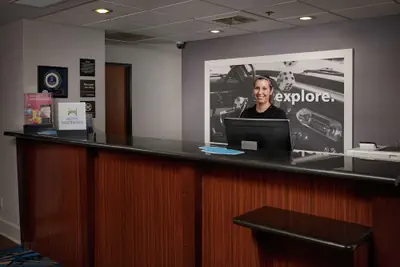 Photo 3 - Hampton Inn by Hilton Youngstown-West I-80