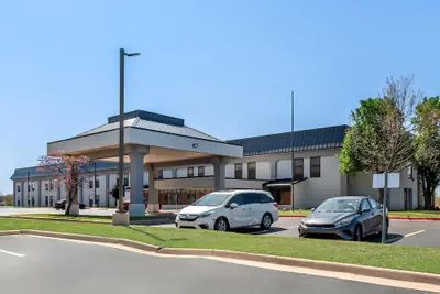 Photo 2 - Quality Inn - Norman near University