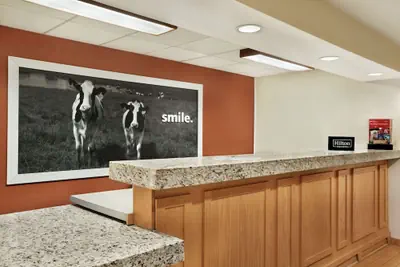 Photo 5 - Hampton Inn Shawnee