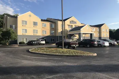 Photo 2 - Baymont by Wyndham Chambersburg