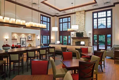 Photo 5 - Hampton Inn & Suites Bethlehem