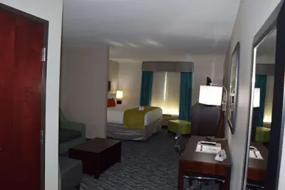 Photo 5 - Best Western Plus Hardeeville Inn & Suites