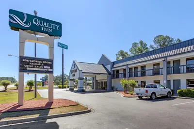 Photo 2 - Quality Inn Walterboro I-95