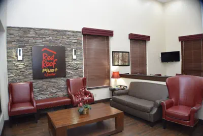 Photo 3 - Red Roof Inn PLUS+ & Suites Chattanooga - Downtown