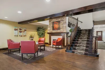 Photo 4 - Red Roof Inn & Suites Knoxville East