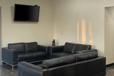 Photo 4 - Econo Lodge Inn & Suites Sweetwater I-20