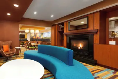 Photo 3 - Fairfield Inn & Suites Midland