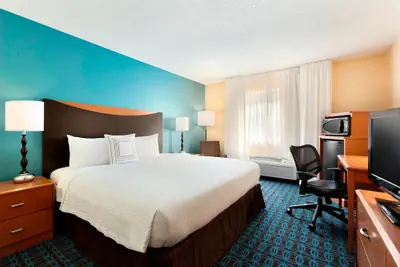 Photo 2 - Fairfield Inn & Suites Midland