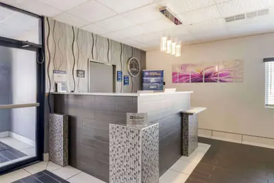 Photo 4 - Best Western Santa Fe