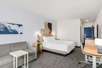 Photo 5 - Spark by Hilton Stafford Sugar Land