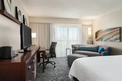 Photo 5 - Courtyard by Marriott Lubbock