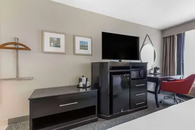 Photo 2 - Comfort Inn Plano-Dallas