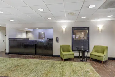 Photo 3 - Comfort Inn Plano-Dallas