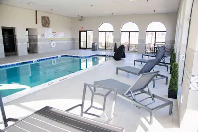 Photo 2 - Days Inn by Wyndham Amarillo - Medical Center