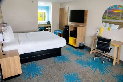 Photo 3 - Days Inn by Wyndham Amarillo - Medical Center