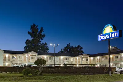 Photo 2 - Days Inn by Wyndham Kerrville