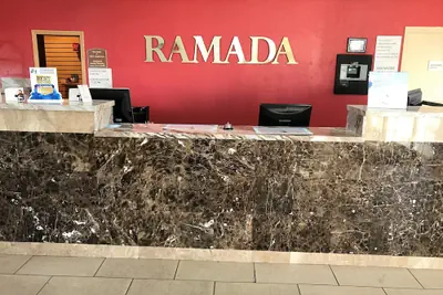 Photo 4 - Ramada by Wyndham Draper