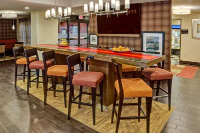 Photo 3 - Hampton Inn Houston Baytown
