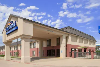 Photo 2 - Baymont by Wyndham Lewisville
