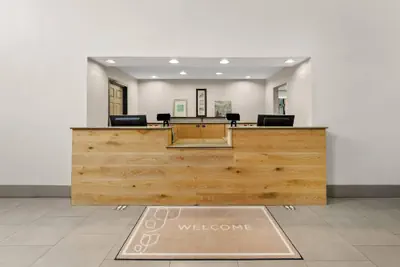 Photo 3 - Country Inn & Suites by Radisson, Roanoke, VA