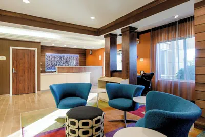 Photo 3 - Fairfield Inn By Marriott Potomac Mills