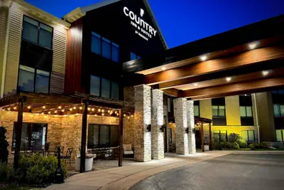 Photo 2 - Country Inn & Suites by Radisson, Appleton Airport - Fox River Mall Area