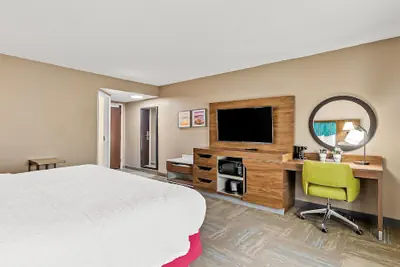 Photo 5 - Hampton Inn Princeton