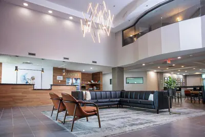 Photo 2 - Four Points by Sheraton Appleton