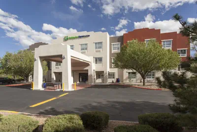 Photo 2 - Holiday Inn Express & Suites Santa Fe by IHG