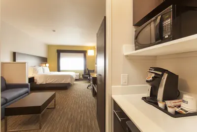 Photo 3 - Holiday Inn Express & Suites Santa Fe by IHG